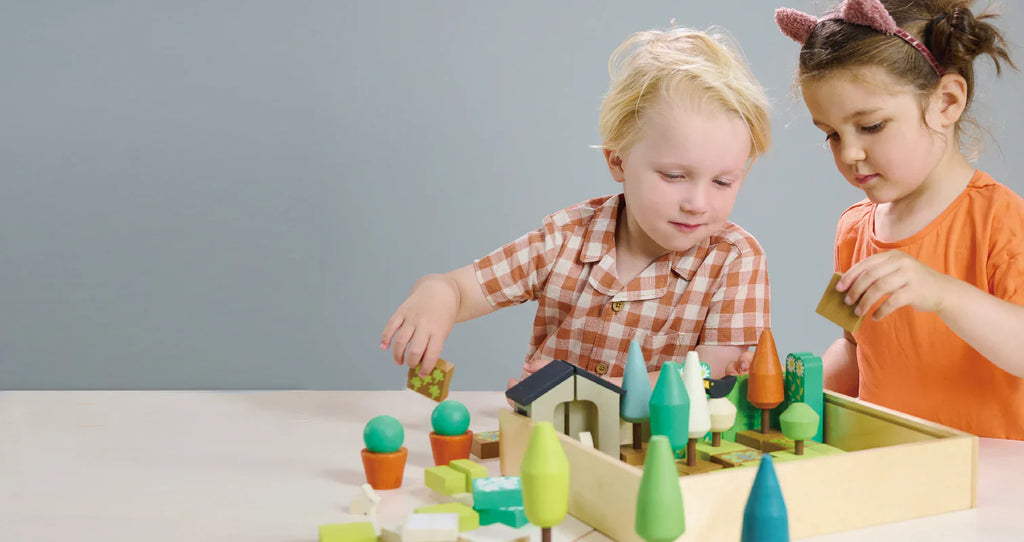 How to Choose the Right Wooden Toy for Your Child’s Developmental Stage