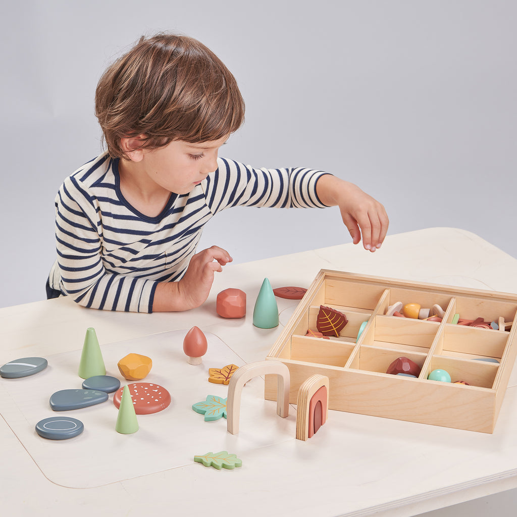 open ended play time children wood toy sustainable plastic-free educational stylish design sand box tinker tray