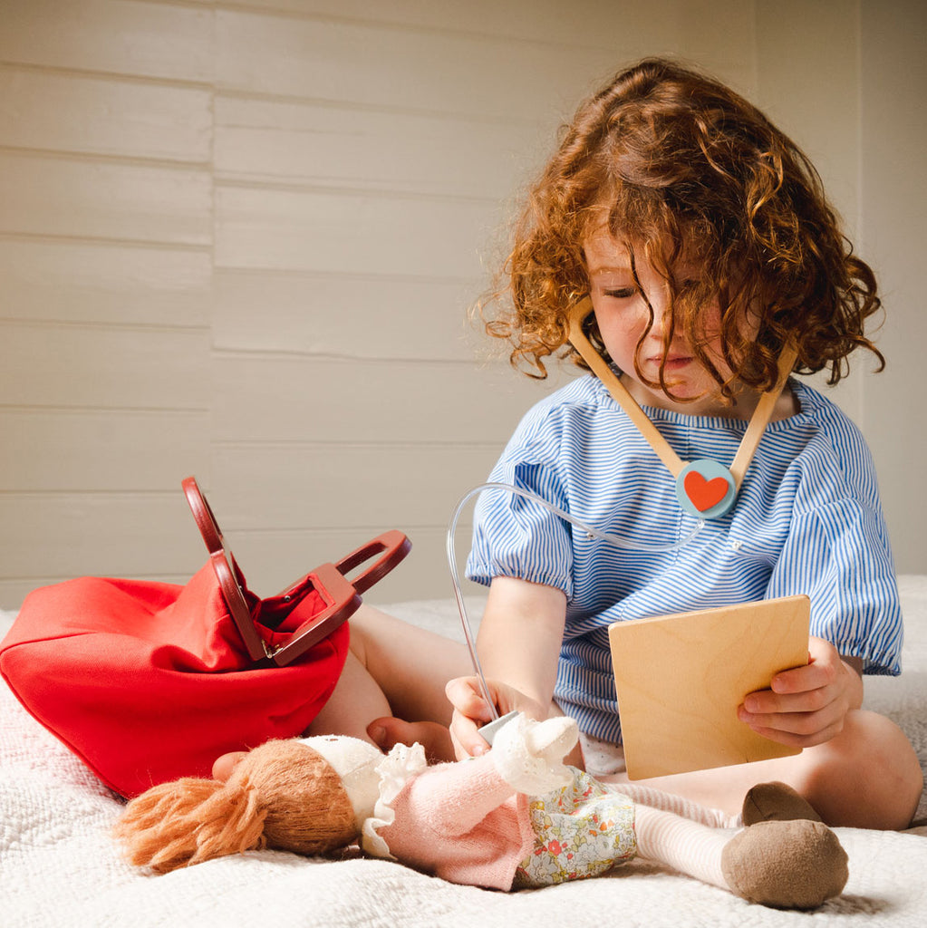 Doctors bag pretend play