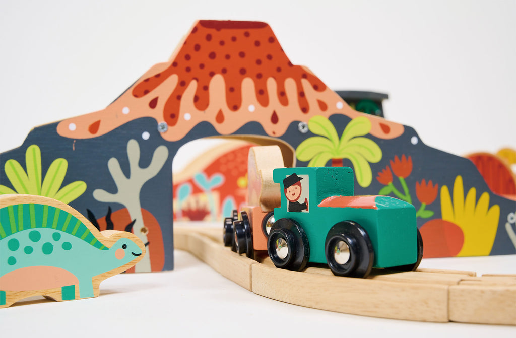 The Lost World Dinosaur Train Set by Mentari