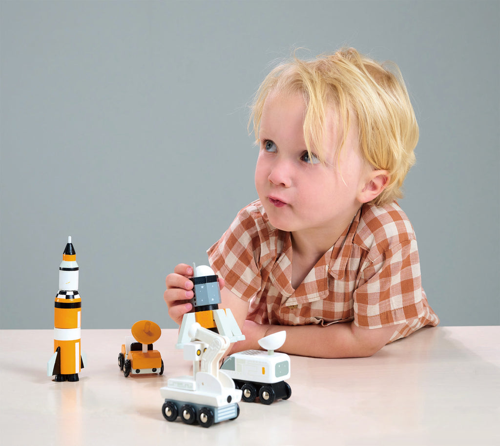 wooden toy space vehicle set for children